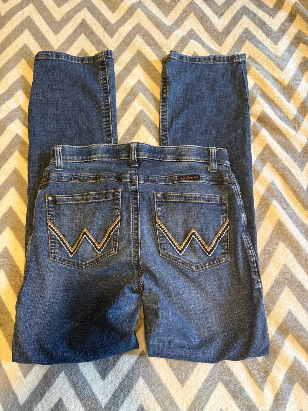Wrangler Willow Ultimate Riding Jeans with Chevron Pocket Stitching